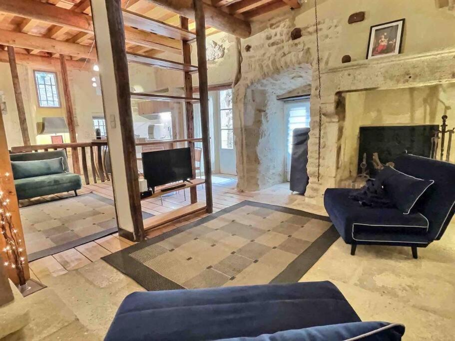 רמולין Chez Lydia - Loft Cosy, Depart Canoe A Pied, Proche Pont-Du-Gard Et Uzes מראה חיצוני תמונה